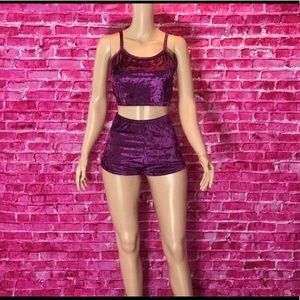 2 pc Velvet Set